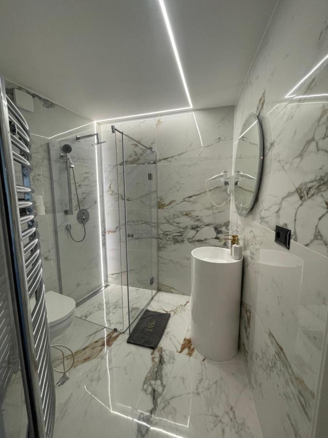 Vip Jacuzzi Luxury Διαμέρισμα Βουδαπέστη Εξωτερικό φωτογραφία
